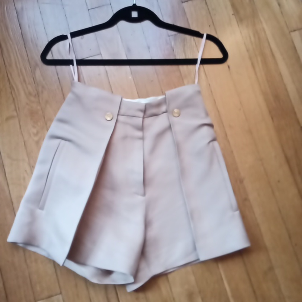 ACNE Studios Vintage Designer High-Rise A-Line Suit Shorts in Peach Sz 34